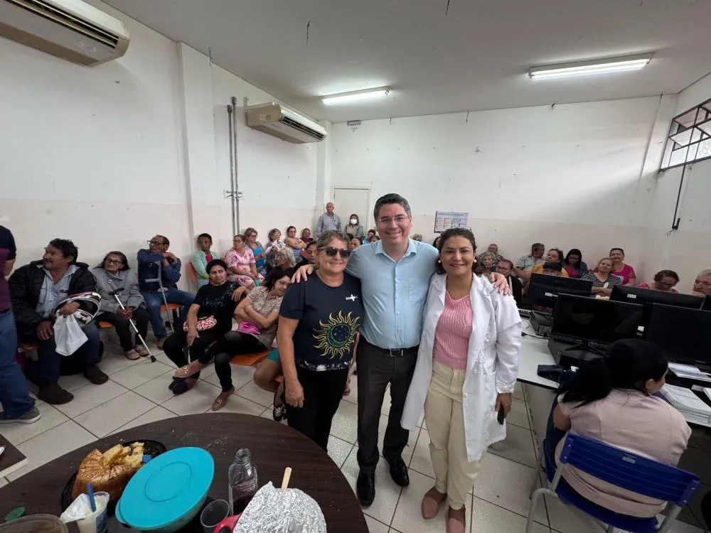 Dr. Victor Rocha realiza palestra sobre saúde da mulher e do homem durante Ação do Hiperdia na USF José Tavares