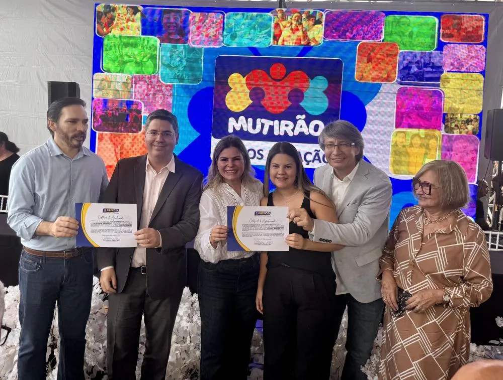 Prefeitura homenageia Casa Rosa, Casa Azul e vereador Dr. Victor Rocha durante a Expogrande