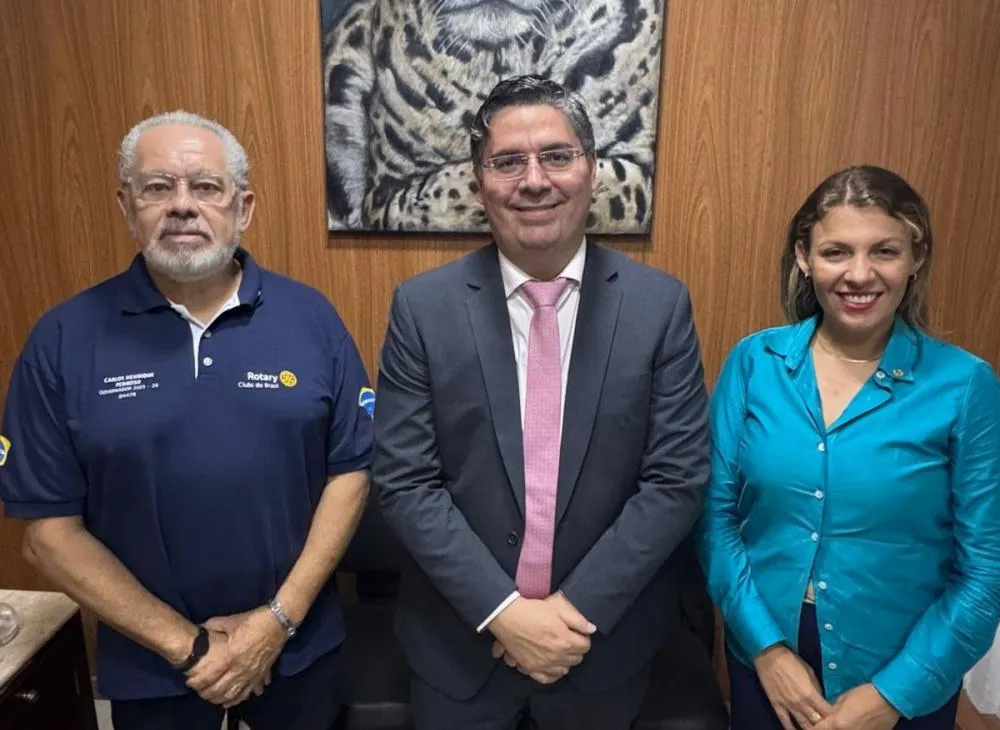 Dr. Victor Rocha recebe representantes do Rotary para fortalecer parcerias em saúde e cidadania